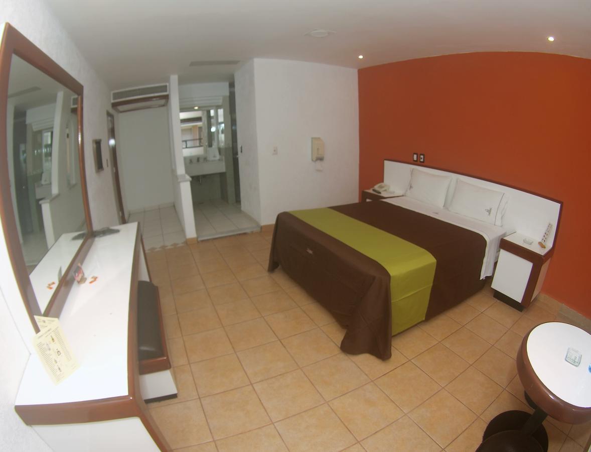 Auto Hotel Niza Tlaquepaque Esterno foto